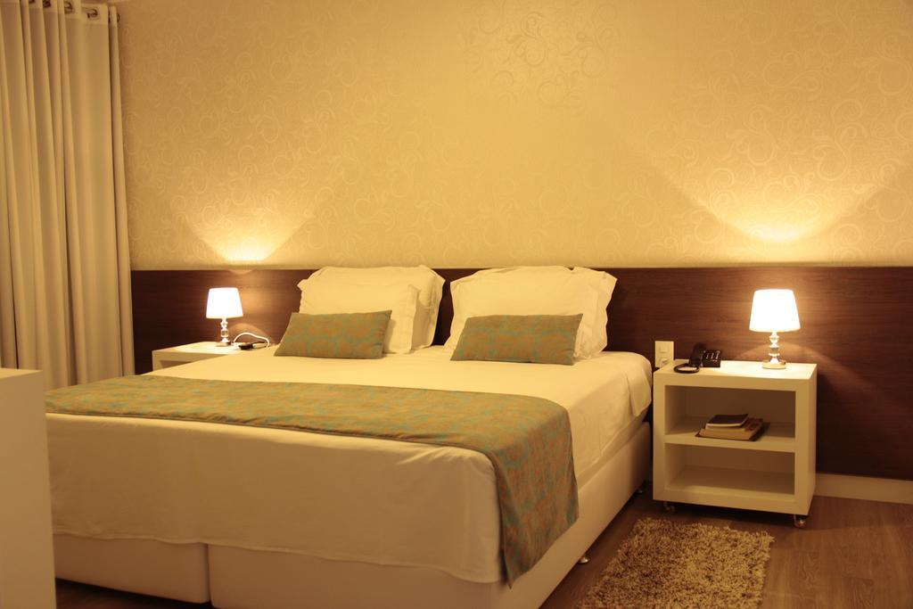 Hz Hotel ปาโตส เจ มินาส ภายนอก รูปภาพ