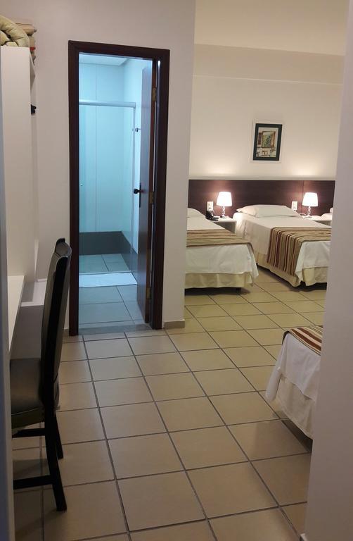Hz Hotel ปาโตส เจ มินาส ภายนอก รูปภาพ